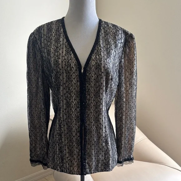 Elegant Black Lace Women's Top ( Vintage ) - Picture 1 of 11